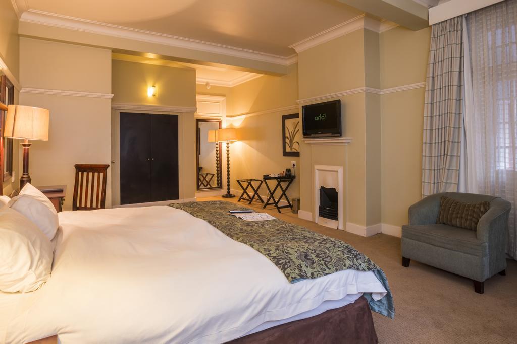Imperial Hotel By Misty Blue Hotels Pietermaritzburg Exterior photo