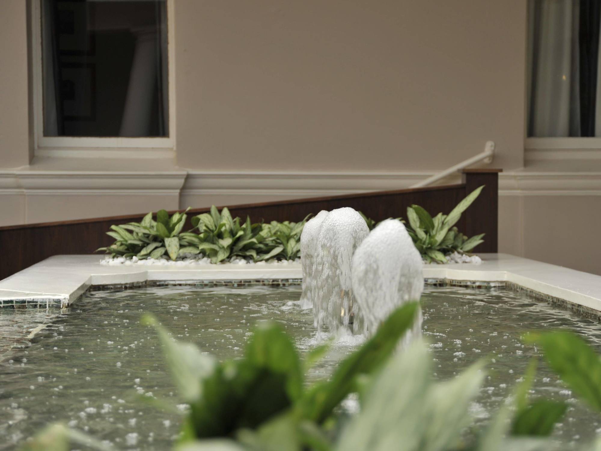 Imperial Hotel By Misty Blue Hotels Pietermaritzburg Exterior photo